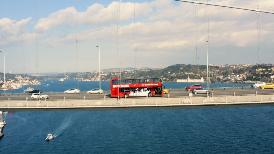 Istanbul Sightseeing Bus By Night 