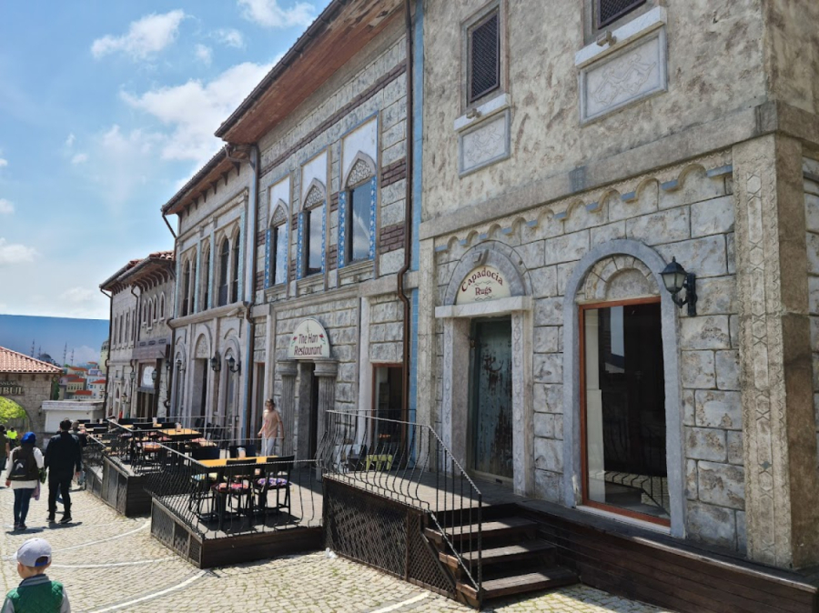 Vialand Theme Park Ticket & Shuttle