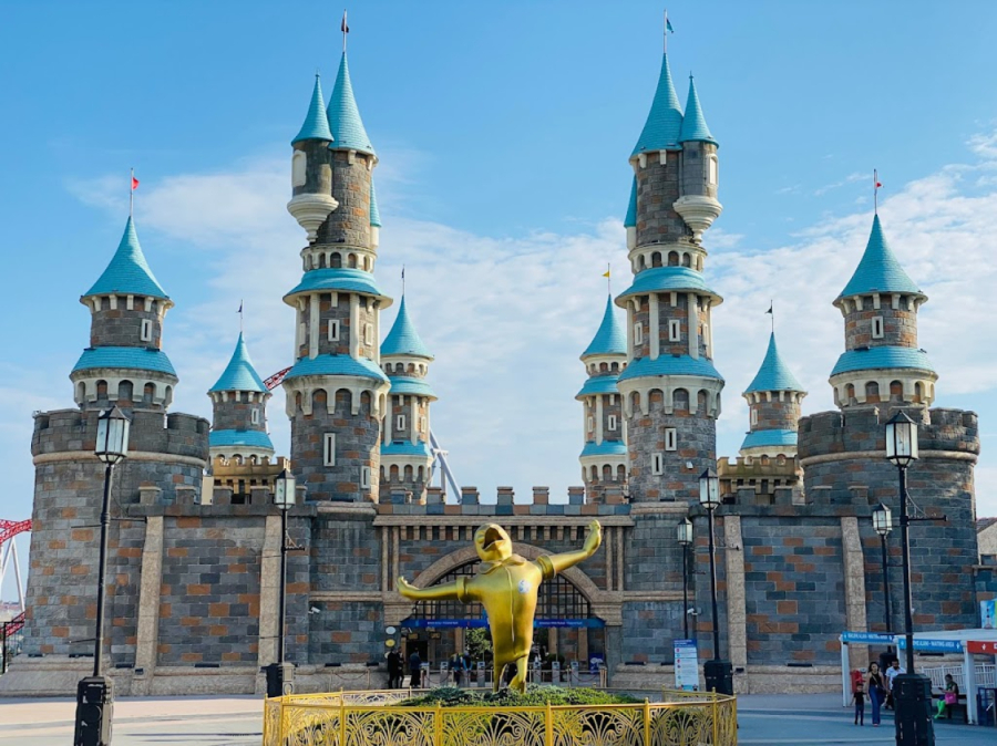 Vialand Theme Park Ticket & Shuttle