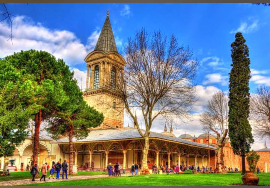 Topkapı Palace – Fast-Track Entry, Skip the Ticket Line
